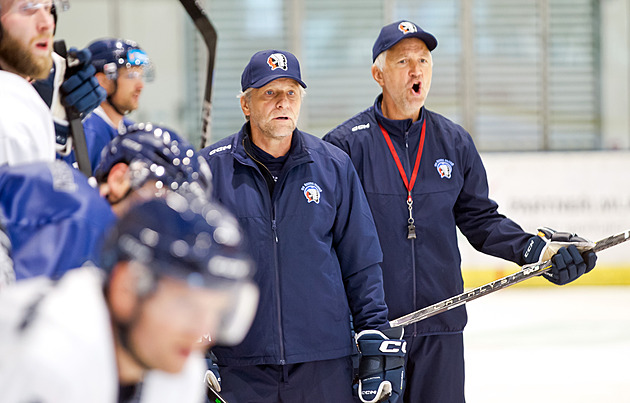 Každý zápas musíme jít na doraz, velí plzeňský kouč Jandač. Chce druhou příčku