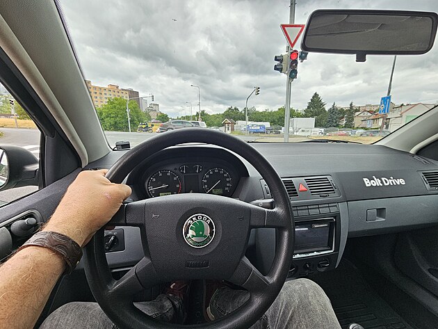 Z Dobeky pes Liku a Na louku. Ti vlety, ti nlady a jedno auto, kter...