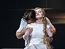 Sopranistka Doubravka Novotn jako Oflie v Hamletovi