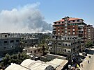 Kou stoupá bhem izraelských úder bhem izraelské vojenské operace v Dajr...