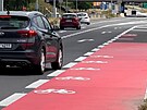 Cyklropruhy v chlumeck ulici v Praze.