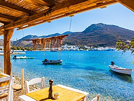 AMORGOS. Nabízí jedny z nej�ist�ích plá�í.