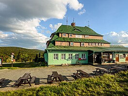 Masarykova chata na �erlichu byla otev�ena v roce 1925 za ú�asti Aloise...