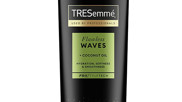 TRESemm, Flawless Waves, ampon s aminokyselinovm komplexem, ceramidy a kokosovm olejem pro zdrav, hydratovan a siln vlasy, cena 200 K