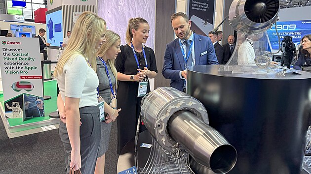 Na pa��sk�m veletrhu budil nov� motor z d�lny PBS Group velk� z�jem n�v�t�vn�k�. (24. �ervence 2025)