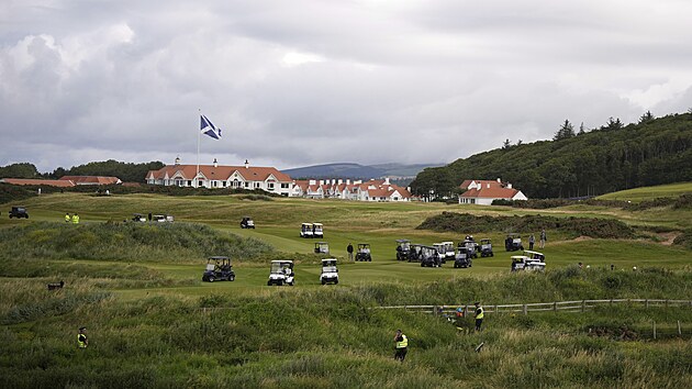 Trump si pi sv nvtv Skotska zahrl golf ve svm vlastnm rezortu v Turnberry. (26. ervence 2025)
