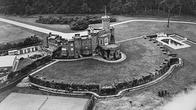 Fort Belvedere uprosted Windsor Great Parku
