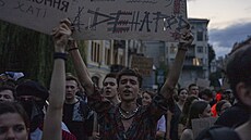 Kyjev. Protesty proti novému zákonu, který omezuje nezávislost protikorup�ní...