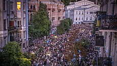 V ulicích Kyjeva se protestovalo proti zákonu omezujícím nezávislost...