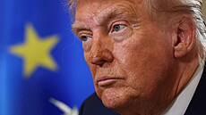 Turnberry, Skotsko. Americký prezident Donald Trump a pedsedkyn EK Ursula von...