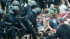 Proti pti tisícm techna nastoupila pi zásahu na CzechTeku tisícovka...