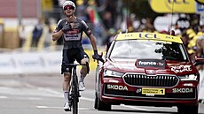 Kaden Groves triumfuje ve 20. etap� Tour de France.