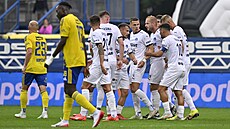 Hrá�i Slovácka slaví vyrovnání v derby se Zlínem.