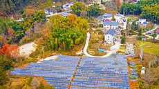 Fotovoltaiky v �ínské prefektu�e Anquing (16. listopadu 2024)