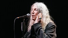 Koncert zpvaky Patti Smith ve Foru Karlín (19. ervence 2025, Praha).