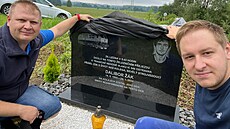Strojvdci z bohumínského depa eských drah odhalili pomník vnovaný jejich...