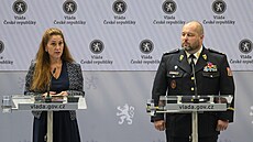 Ministryn spravedlnosti Eva Decroix a dosavadní první námstek bezpenostního...