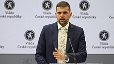 Ministr �ivotního prost�edí Petr Hladík