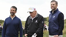 Donald Trump v den slavnostního otev�ení Trump International Golf Links...