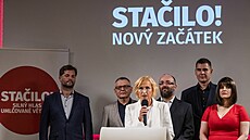Komunistka Petra Prokanová mla být jednikou kandidátky v Praze. Nov má být dvojkou za Janou Maláovou a nenese to lehce