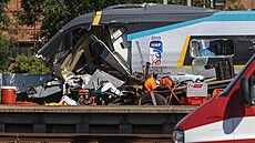 Ve Studénce na Novoji�ínsku se srazilo pendolino s nákladním autem. P�i nehod�...