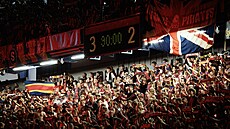 Fanouci Sparty si uívají výhru nad Mladou Boleslaví.
