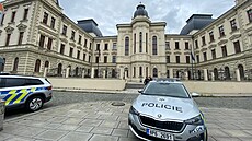 Anonym nahlásil bombu v budov� Okresního soudu Plze�-m�sto. (23. �ervence 2025)