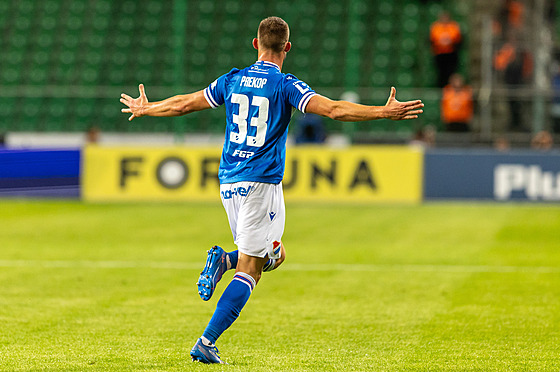 Erik Prekop slaví ostravský gól.