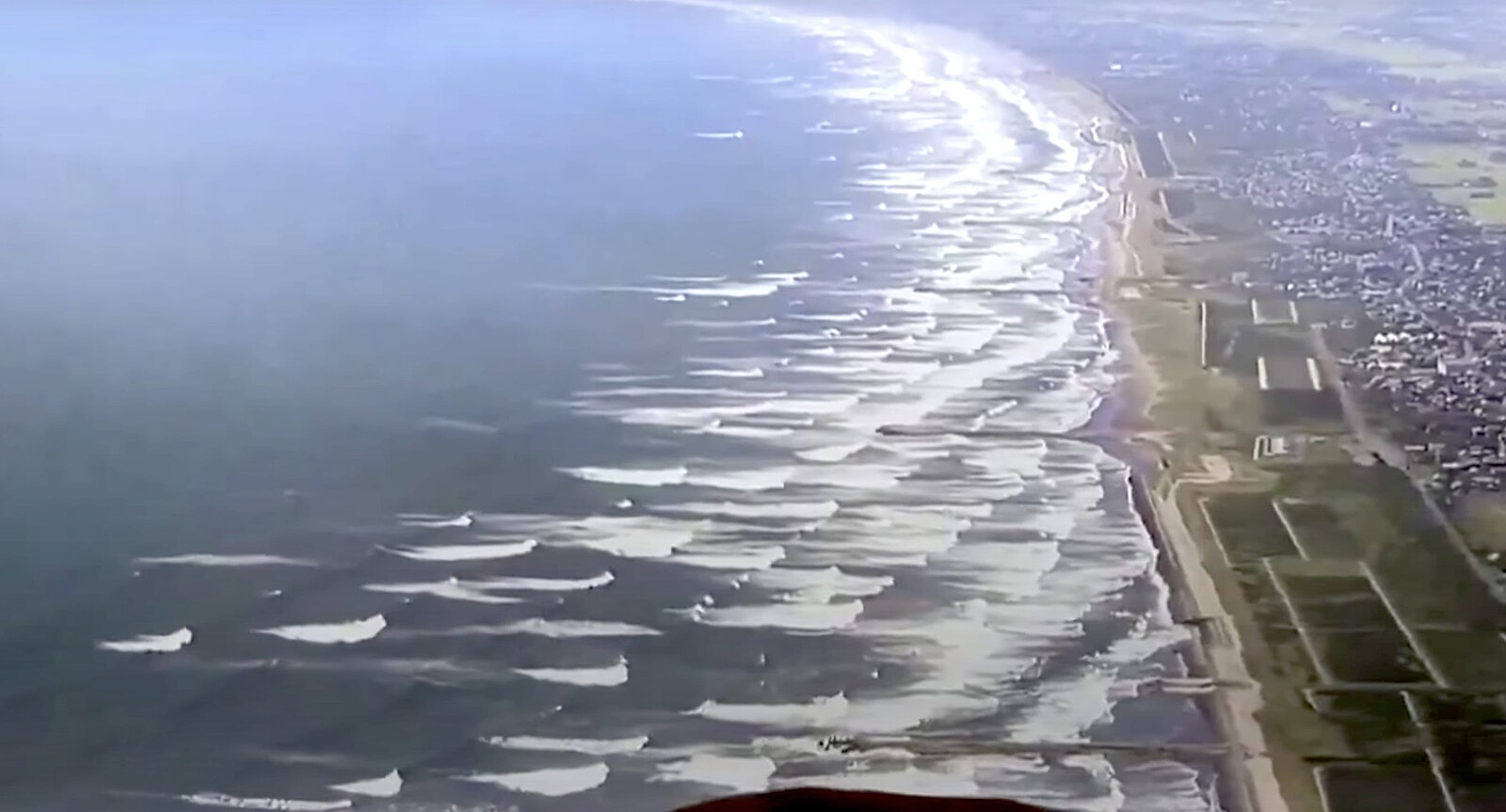 Megazemětřesení bez obětí. Proč tsunami v Pacifiku nezpůsobila větší škody?