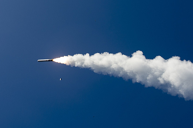 Pokud USA dodají Kyjevu tomahawky, posílíme protivzdušnou obranu, řekl Putin