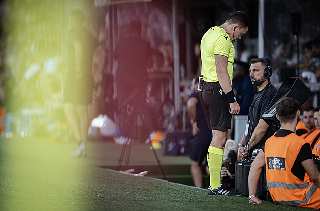 ONLINE: Sparta - Ararat 3:1, Kuchta zvýšil, hosté v dobré šanci neproměňují