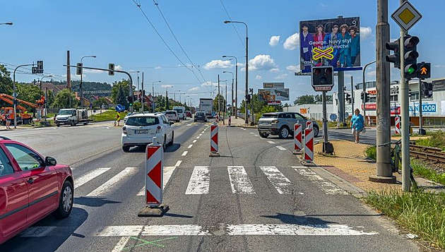 Kiovatka ve Zlín Loukách u nákupního centra Terno prochází modernizací...