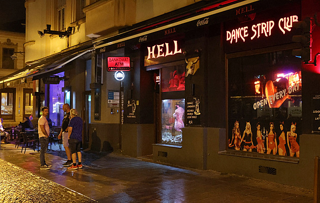 Z kdysi slavné ostravské Stodolní ulice mizí kluby i hosté. Její sláva pomalu...