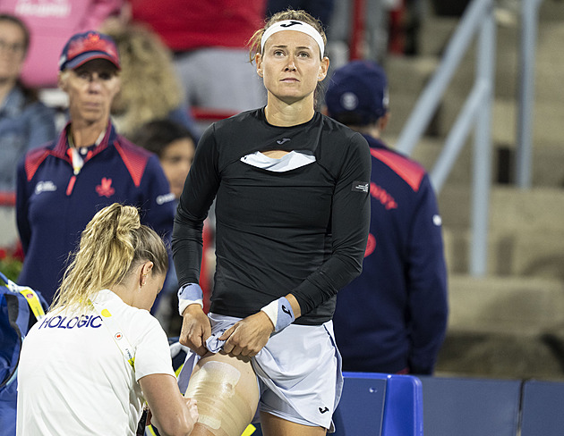 Bouzková po triumfu v Praze dohrála v Montrealu ve 3. kole, nechala se ošetřit