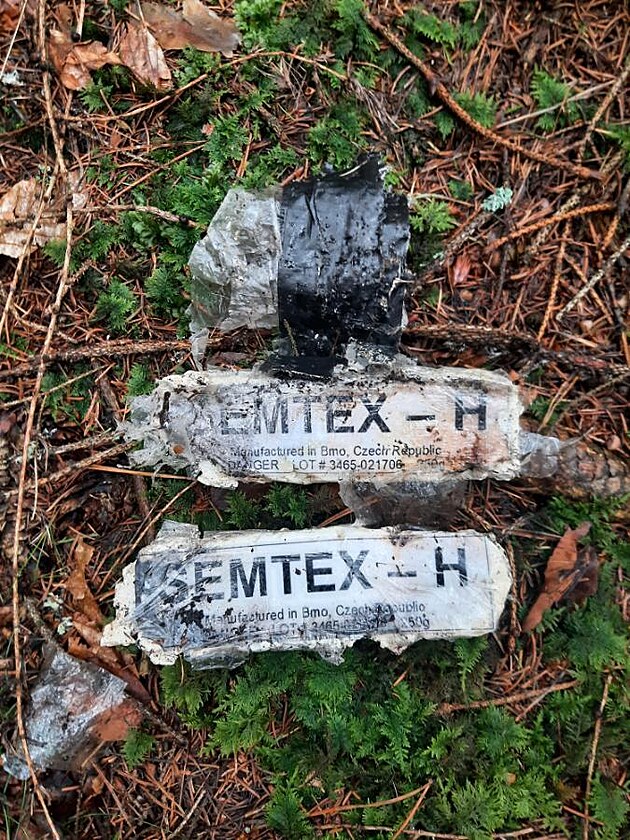 Podezelý balíek tváící se jako plastická výbunina byl natstí pouhá...