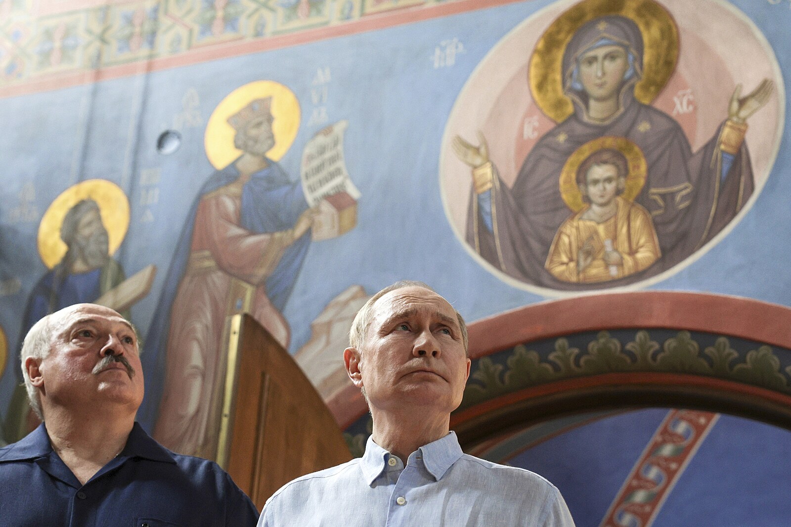 Zklamaní měli přehnaná očekávání, řekl Putin. Trumpovo ultimátum s ním nehnulo