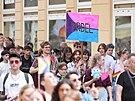 V Praze vrcholí festival Prague Pride, v sobotu se úastníci vydali v duhovém...