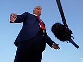 Americký prezident Donald Trump hovoí s novinái (3. srpna 2025)