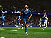Cyriel Dessers slaví druhý gól Rangers v zápase proti Plzni