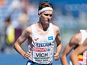 Damián Vích v závod na 3000 metr pekáek.