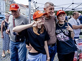 Setkání Andreje Babie s volii na Litomicku, kde ml ve stedu devt...