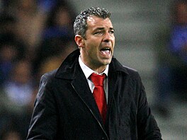 Jorge Costa v roce 2007 jako trenér Bragy