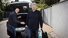 Právník Miroslav Jansta po zaplacení kauce opustil vazební v�znici na Pankráci....