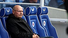 Trenér Plzn� Miroslav Koubek p�ed zápasem proti Glasgow Rangers