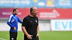Teplický kou� Zdenko Fr�ala b�hem utkání s Bohemians.