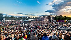 P�ed koncertem vypláchl Park 360 hustý dé��, ale Adams�v koncert u� prob�hl bez...