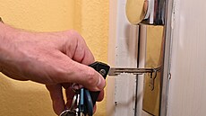 Právníci se shodují, �e bydlení v nebytovém prostoru je �edou zónou zákon�. 