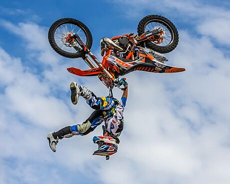 Jeden z naich nejlepích FMX jezdc Petr Pilník Pilát