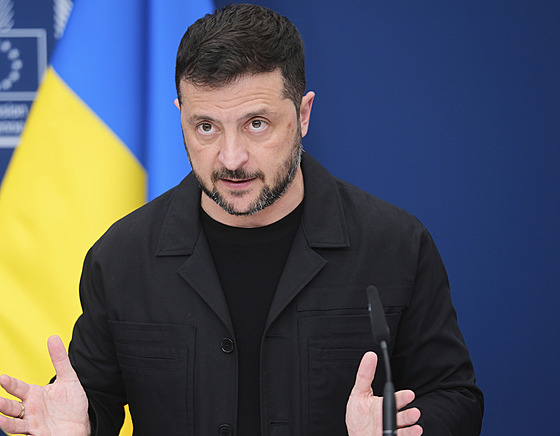 Ukrajinský prezident Volodymyr Zelenskyj se ú�astní videokonference s...