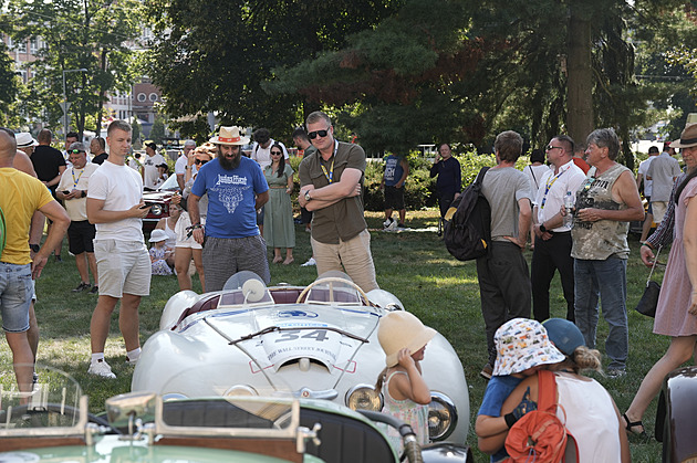 Babiš kompetenční žalobě na prezidenta nevěří. Turek se tak ministrem skoro jistě nestane